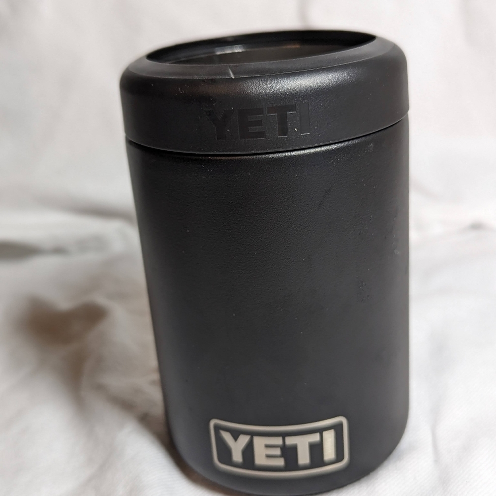Black YETI can cooler